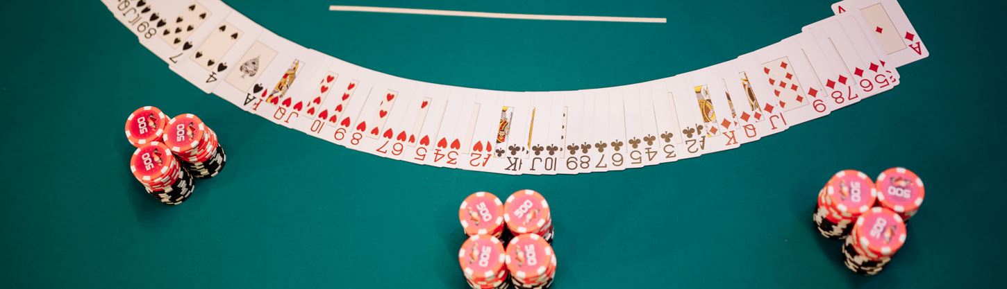 Z jakimi dodatkowymi warunkami może wiązać się bonus urodzinowy